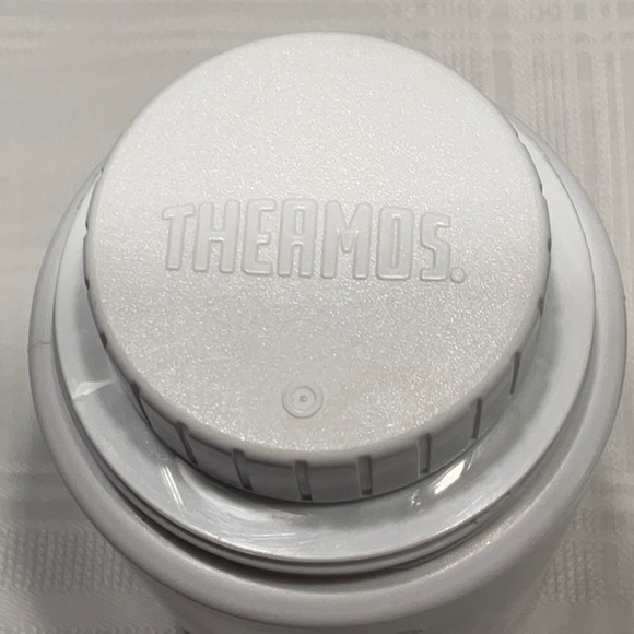 Warner Brothers Daffy Duck Thermos 1997 - Picture 5 of 6